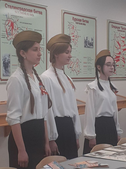 В память о жертвах нацистских преступлений.