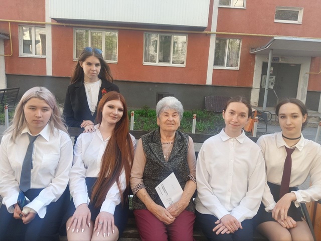 Правнуки Победы: С Днём Великой Победы в сердце и открытке.